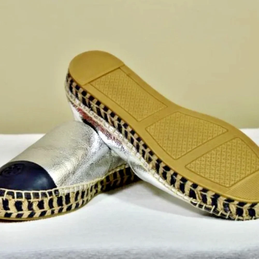 Tory Burch step into